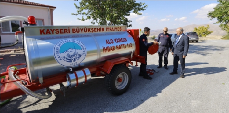 B�Y�K�EH�R�DEN KIRSAL MAHALLELERE TRAKT�R ARKASI YANGIN S�ND�RME ARACI