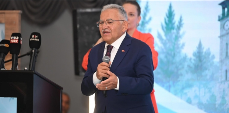 BA�KAN B�Y�KKILI� BALIKES�R�DE ORTAK AKIL VURGUSU YAPTI: �ORTAK AKIL HER �EYDEN G��L�D�R�