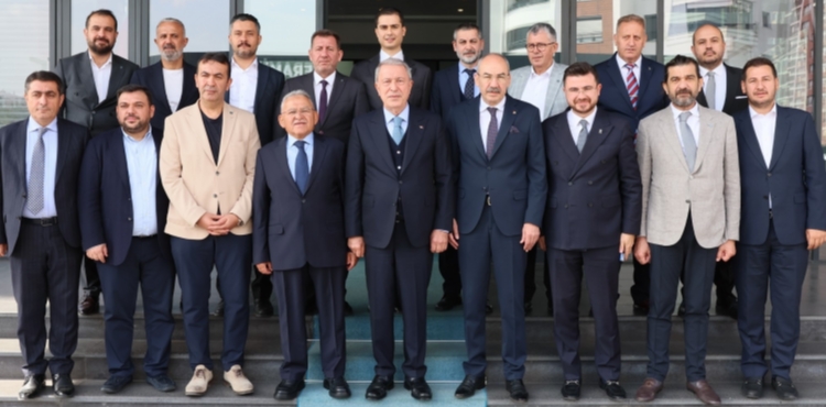 Hulusi Akar, B�y�kk�l�� ve Okandan�dan KTO�ya 