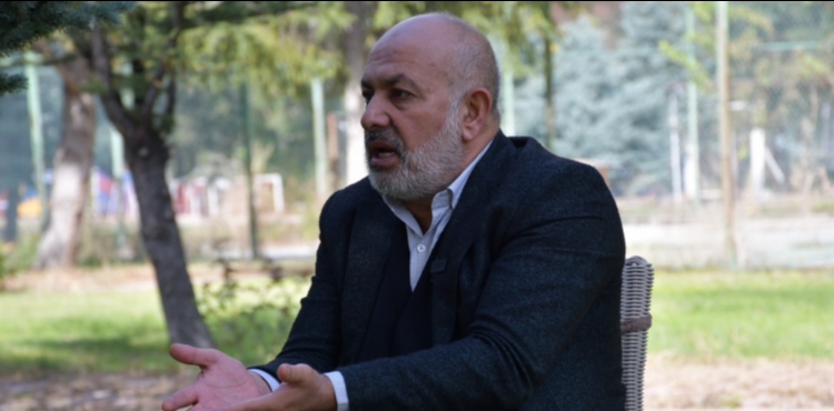 Kayserispor Ba�kan� �aml��dan Onugkha�ya sert s�zler: Kayseri�nin sokaktaki iti ondan daha de�erli