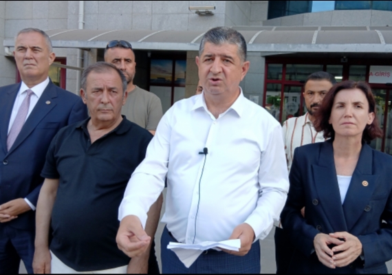 Manavgat'ta istifa eden meclis yelerinin yerini yedekler alacak