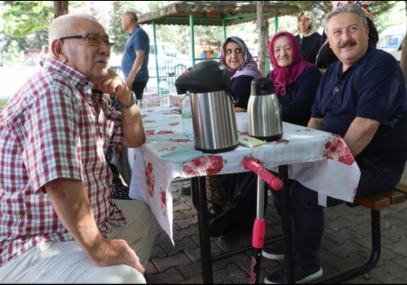 MELKGAZݒNN PARKLARI YENLENYOR, DAHA DA ENLENYOR