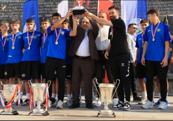 TALAS'TA SPORCU FABR�KASI'NIN Y�KSELEN YILDIZLARI