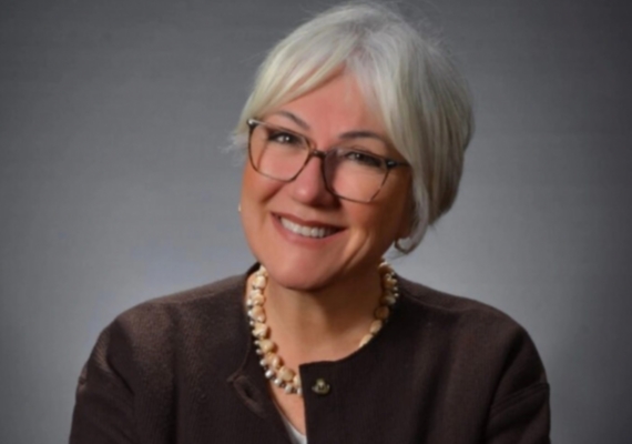 BU �EHR�N SES�N�N KES�NT�S�Z AKTARILI�INI KUTLUYORUZ