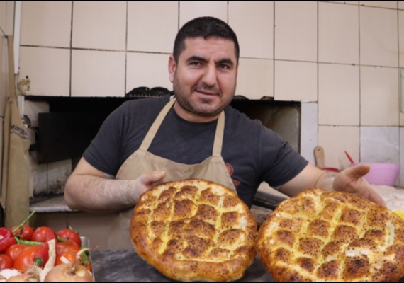 Ramazan'da s�cak f�r�n ba��nda zorlu mesai