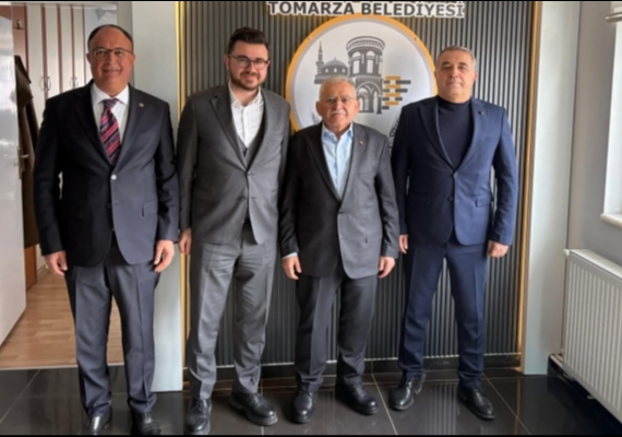 Ba�kan B�y�kk�l�� ile AK Parti �l Ba�kan� Okandan'dan Osman Ko�'a ziyaret