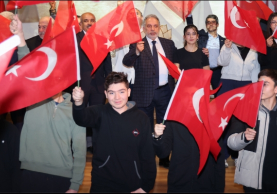 TALAS'TA DUYDU DOLU �ST�KLAL MAR�I VE �ANAKKALE ZAFER� ANMA PROGRAMI