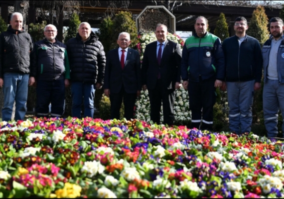 BA�KAN B�Y�KKILI�: ��EHRE BAHAR GEL�YOR�