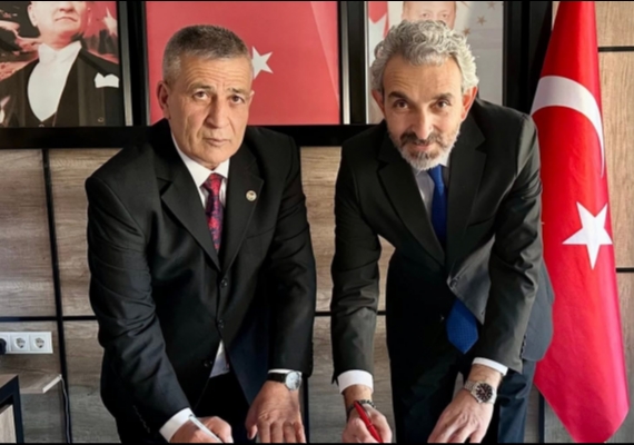 Akk��la Belediyesi�nde toplu i� s�zle�mesi imzaland�