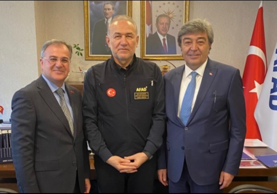 BA�KAN �ZDO�AN ANKARA�DA: �HACILAR ���N DURMADAN �ALI�IYORUZ�