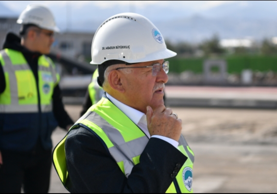 BA�KAN B�Y�KKILIǒTAN KARTAL KATLI KAV�A�I VE BA�LANTI YOLLARI PROJESݒNDE PAZAR MESA�S�