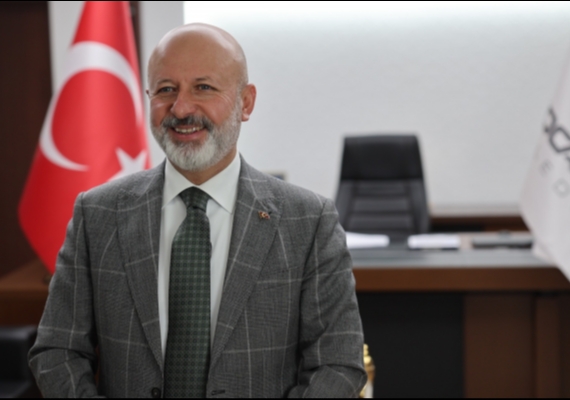 BA�KAN �OLAKBAYRAKDAR, ��EHR�M�ZE YATIRIM YAPAN KAZAN�LI �IKACAK!�