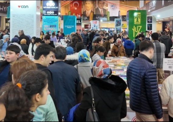 B�Y�K�EH�R��N 8. KAYSER� K�TAP FUARI�NI �LK 3 G�NDE 269 B�N K�TAPSEVER Z�YARET ETT�