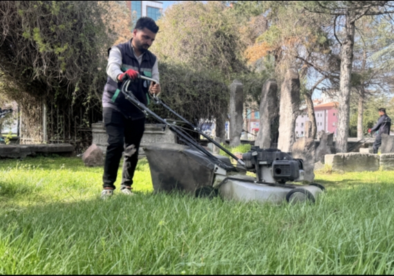 B�Y�K�EH�R, �EHR� NAKI� G�B� ��L�YOR: KAYSERݒDE �YE��L SEFERBERL�K�