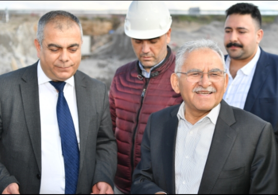 BA�KAN B�Y�KKILI� �LE B�Y�K�EH�R�DEN ENG�R G�LܒNE CAN SUYU