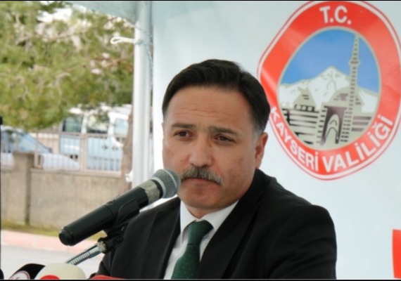 Vali �i�ek: T�rkiye�ye �rnek bir proje ortaya ��kt�