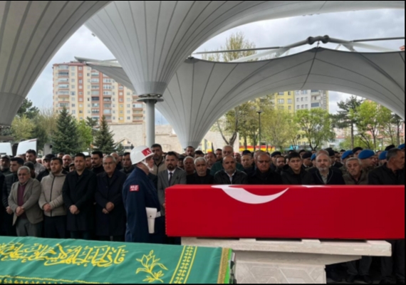 ��rnak�ta kalp krizinden hayat�n� kaybeden uzman �avu� Kayseri�de topra�a verildi