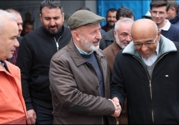 BA�KAN �OLAKBAYRAKDAR VE KAYMAKAM ERM�� HAFTA SONU ��K�R DUASINA KATILDI