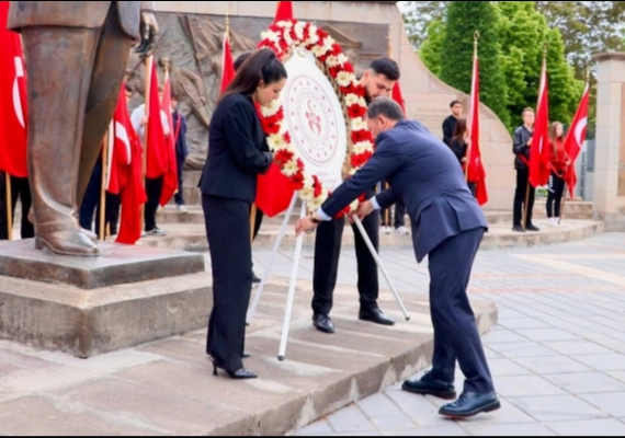 Kayseri�de 19 May�s Etkinlikleri �elenk Sunumuyla Ba�lad�