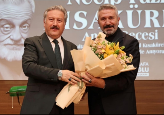 MEL�KGAZݒDE NEC�P FAZIL KISAK�REK ���RLER�YLE ANILDI