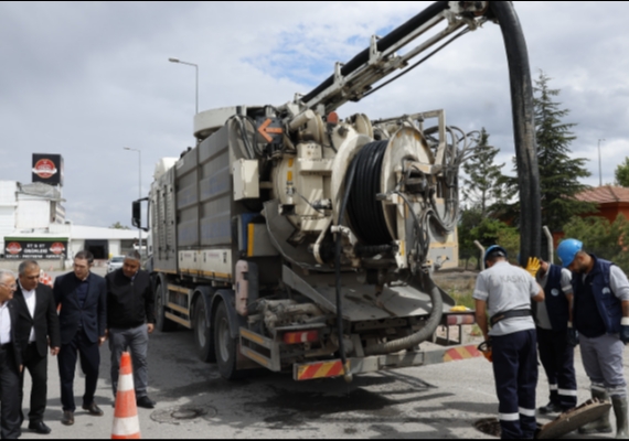 BA�KAN B�Y�KKILIǒTAN KURBAN BAYRAMI �NCES� �ATIK� UYARISI
