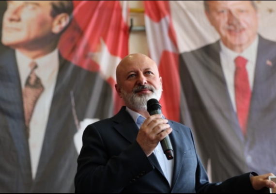 BA�KAN �OLAKBAYRAKDAR, BAYRAM MESA�S�NDEK� PERSONELLE BAYRAMLA�TI