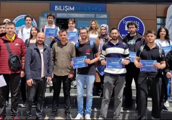 BA�KAN B�Y�KKILI�'IN V�ZYON PROJES� B�L���M AKADEM�SݒNDE B�R E��T�M D�NEM� DAHA 