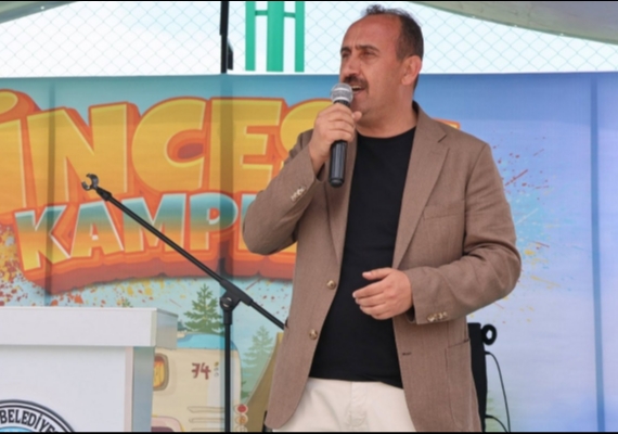 �ncesu 3'�nc� Kamp-Karavan Festivali On Binlerce Ki�iyi A��rlad�