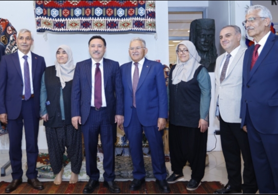 BA�KAN B�Y�KKILI�, T�RK D�NYASI�NIN K�LT�REL M�RASINA D�KKAT �EKT�