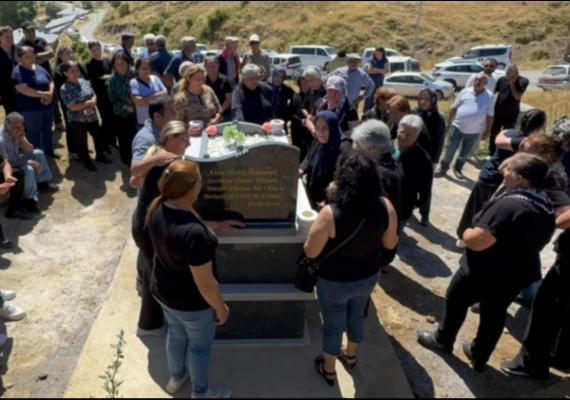 Kayseri'de alevi toplumu geleneksel anma t�reninde bulu�tu