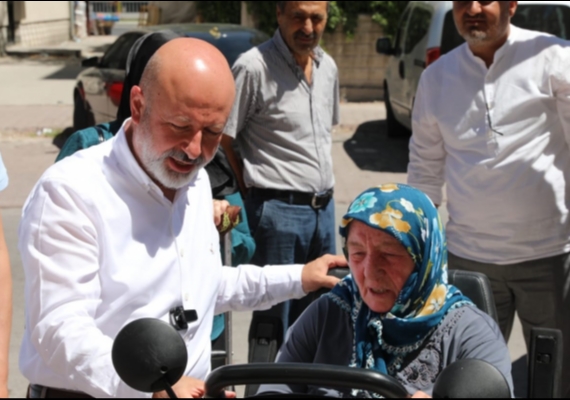 Kocasinan Belediyesi�nden engellilere engelsiz ula��m deste�i