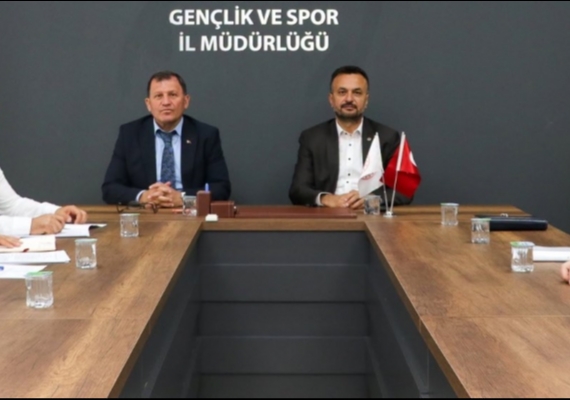Kayseri�de yama� para��t� faaliyetleri i�in isti�are toplant�s�