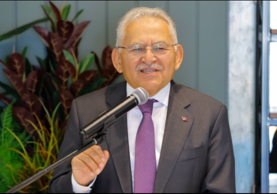 BA�KAN B�Y�KKILI�, KAYMEK ��RETMENLER�YLE BULU�TU