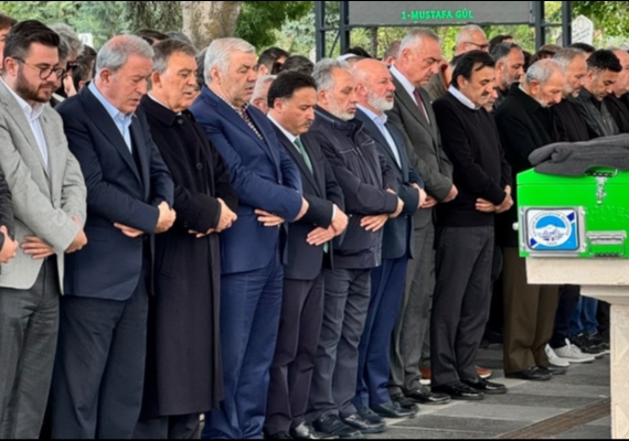 ABDULLAH G�L��N AMCASI MUSTAFA G�L SON YOLCULU�UNA U�URLANDI