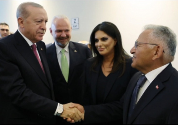 BA�KAN B�Y�KKILI�, CUMHURBA�KANI ERDO�AN �LE B�R ARAYA GELD� 