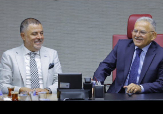 BA�KAN B�Y�KKILI�, ERB�L �� D�NYASINI A�IRLADI